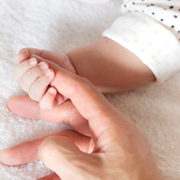 Medicijn halveert het aantal bloedtransfusies bij baby's met rhesusziekte